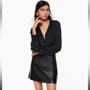 [LAST CHANCE] Aritzia Wilfred Tulum Blouse